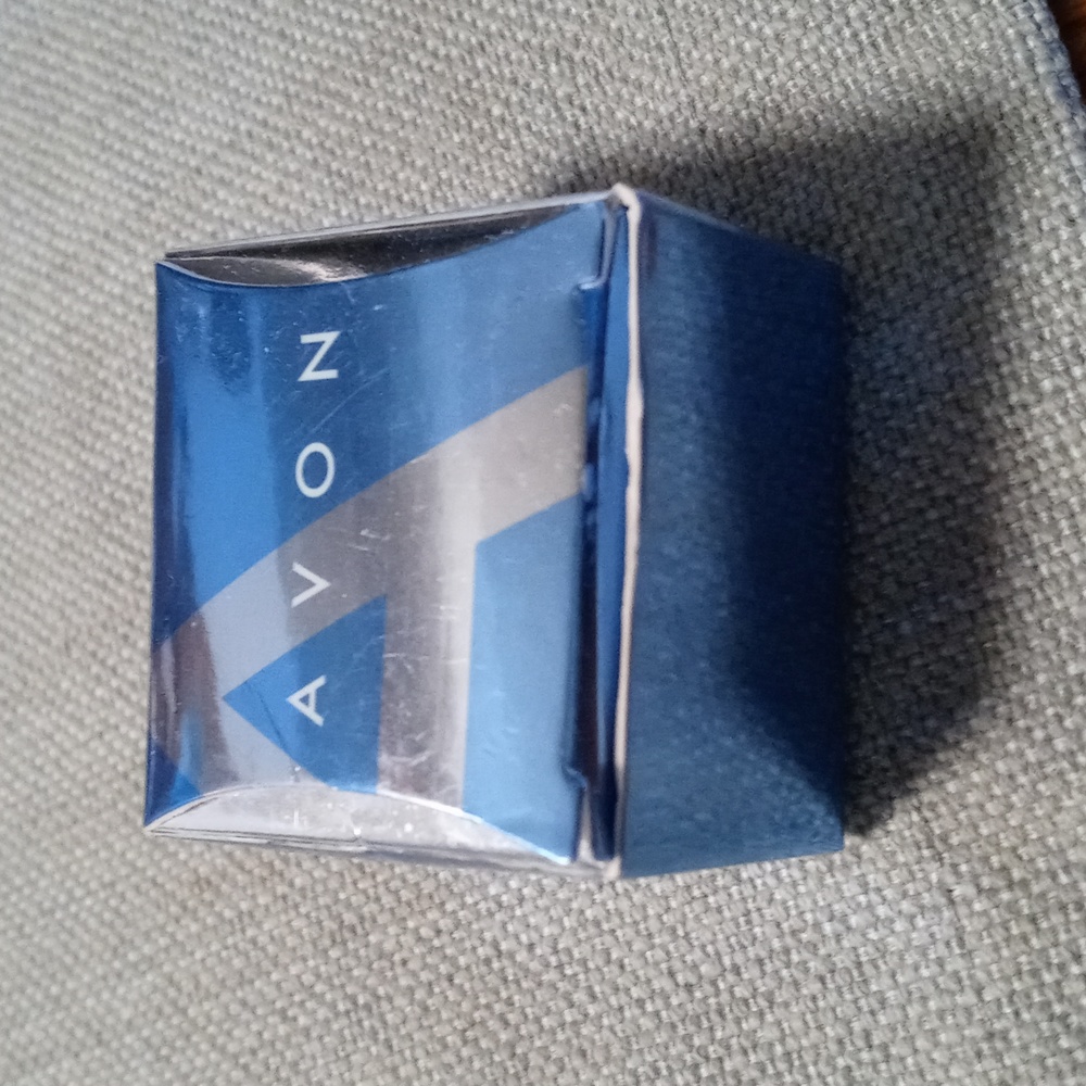 NIB Vintage Avon Birthstone Ring Watch